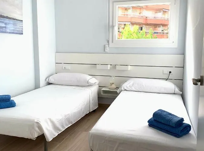 Be-cool Pool Center 萨洛