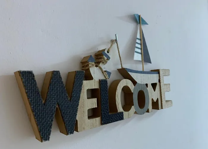 Be-cool Pool Center * 萨洛