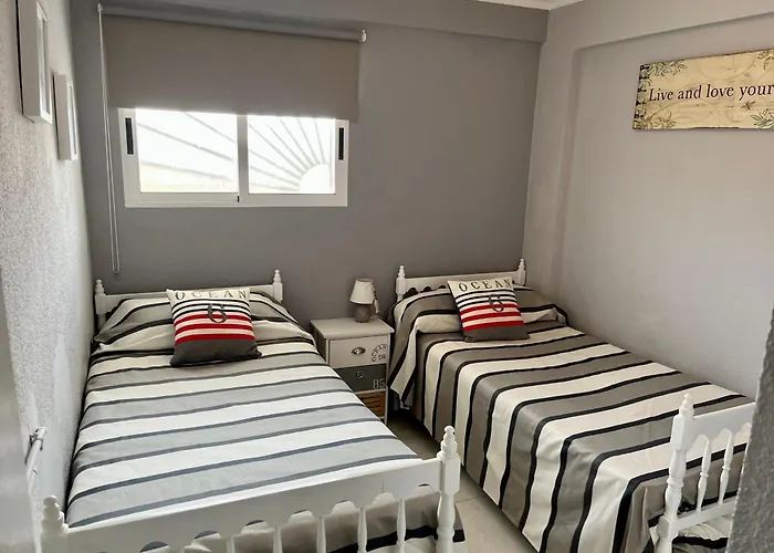 Be-cool Pool Center 萨洛